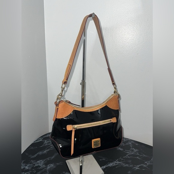 DOONEY & BOURKE Patent Small Hobo Black Shiny Patent Leather AUTHENTIC - Picture 3 of 13